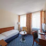 Am Otel