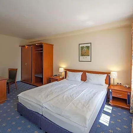 Am Hotel
