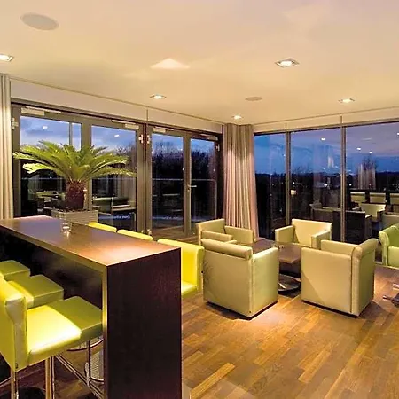 Am Hotel