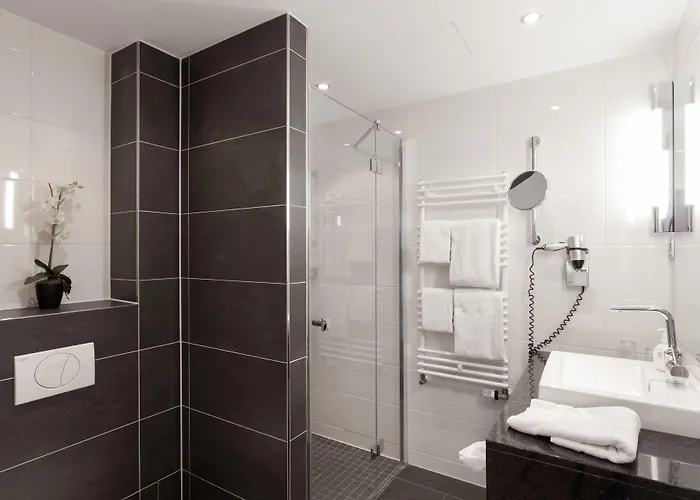 Am 4*